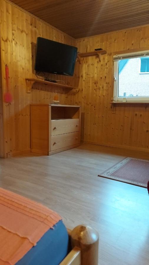 Ferienhaus In Geesthacht-Tesperhude Direkt Am Waldrand Buitenkant foto